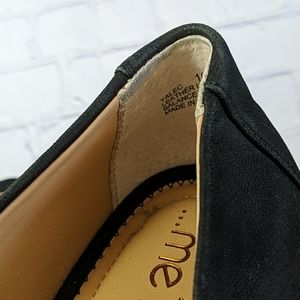 me too yalec nubuck loafer